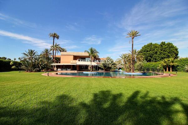 Propriété à vendre au coeur de la Palmeraie à Marrakech