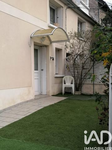 Maison à vendre 5 pièces 99 m² Saint-Cyr-sur-Morin