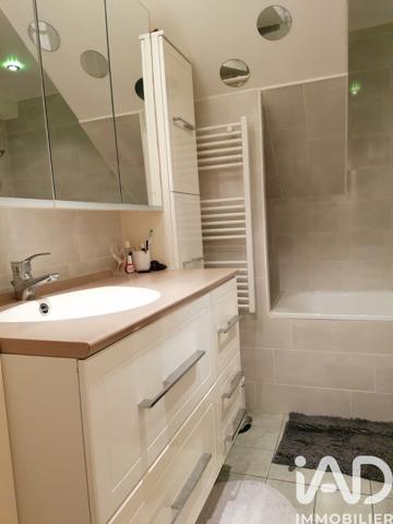 Maison à vendre 5 pièces 99 m² Saint-Cyr-sur-Morin