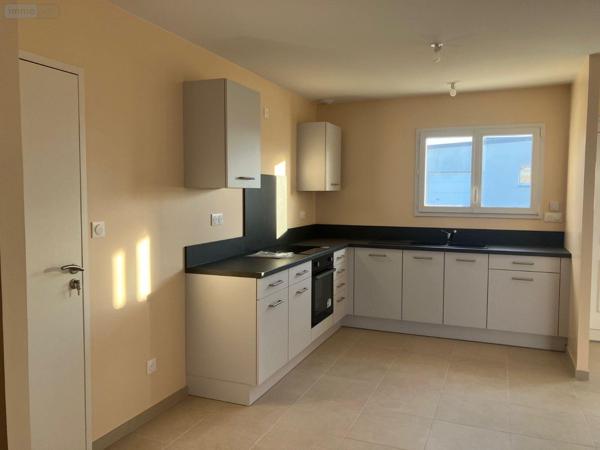 Maison individuelle à louer à Saint-Senier-sous-Avranches dans la Manche (50300), ref : 12547/375