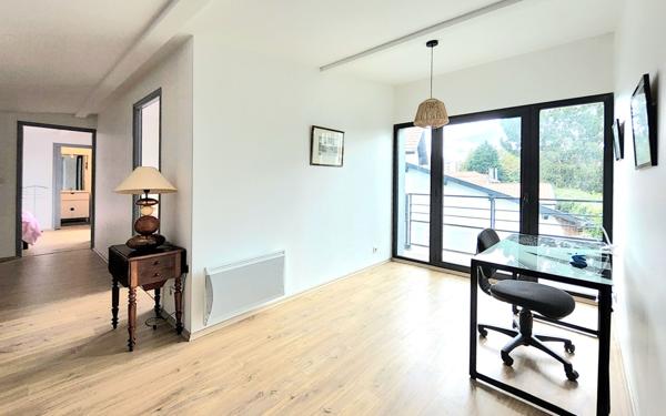 Maison à vendre    5 pièces •  Anglet