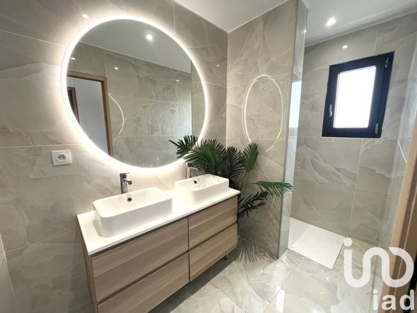 Maison à vendre 6 pièces 134 m² Laudun-l'Ardoise