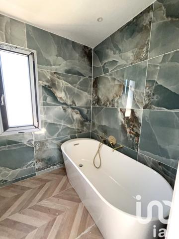 Maison à vendre 6 pièces 134 m² Laudun-l'Ardoise