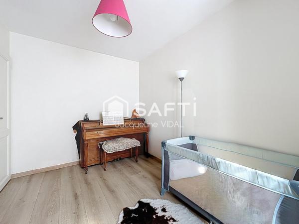 Maison familiale 5 pièces avec garage sur une parcelle de 366 m².