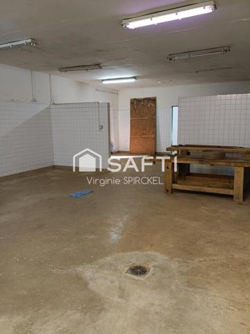 Multiples possibilités artisanales ou commerciales