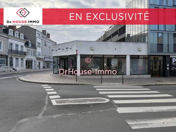 Immeuble à vendre 3 pièces de 134 m²
