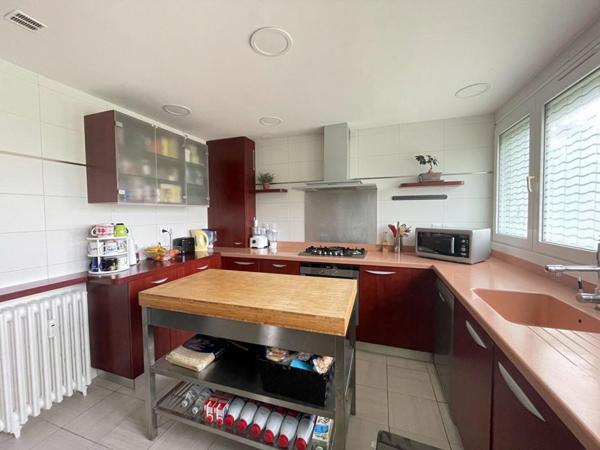 Appartement T4-T5 BEAUZELLE + Cave privative