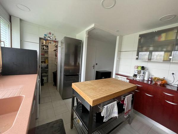 Appartement T4-T5 BEAUZELLE + Cave privative