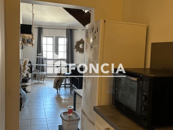Location Studio 58.15 m² - Tarascon 13150