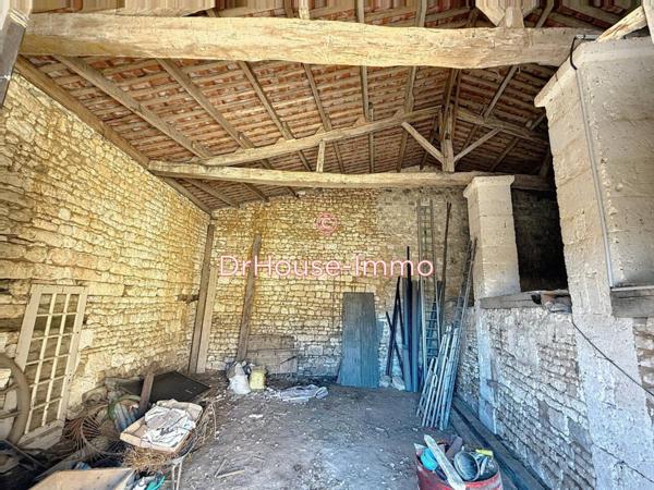 Bien immobilier à vendre 3 pièces de 320 m²