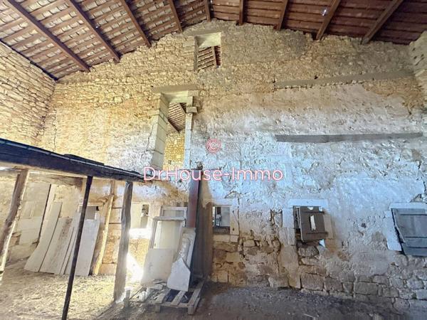 Bien immobilier à vendre 3 pièces de 320 m²