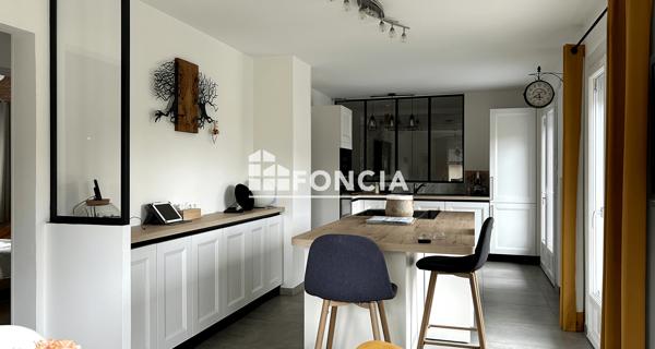 À vendre Maison 6 pièces 233 m² - Divonne-les-bains 01220