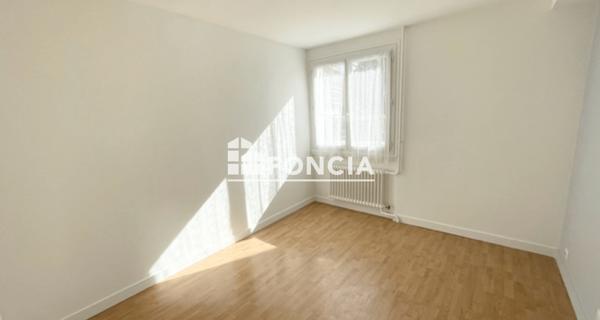 Location Appartement 4 pièces 71.3 m² - Saint-étienne 42100