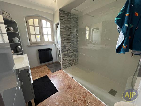 Vente maison Saintes : 284 900 € - AJP Immobilier Saintes