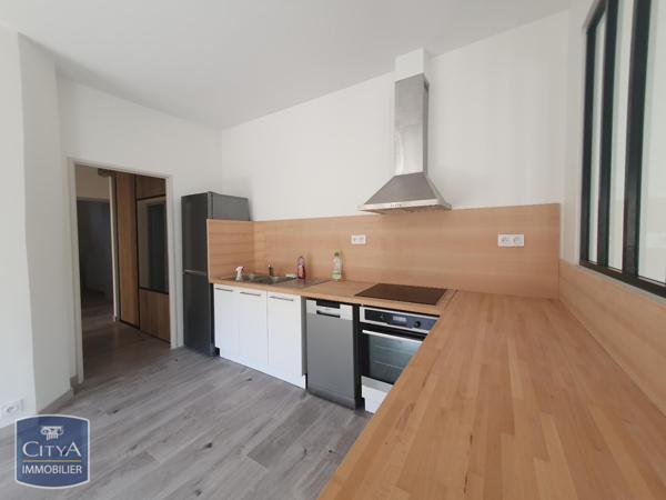 Appartement à louer 3 pièces 87.74m²