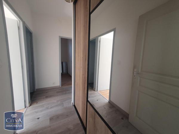 Appartement à louer 3 pièces 87.74m²