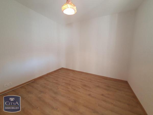 Appartement à louer 3 pièces 87.74m²