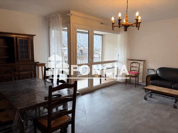 Location Appartement meublé 3 pièces 85.82 m² - 26 GRANDE RUE Saint Michel De Maurienn 73140