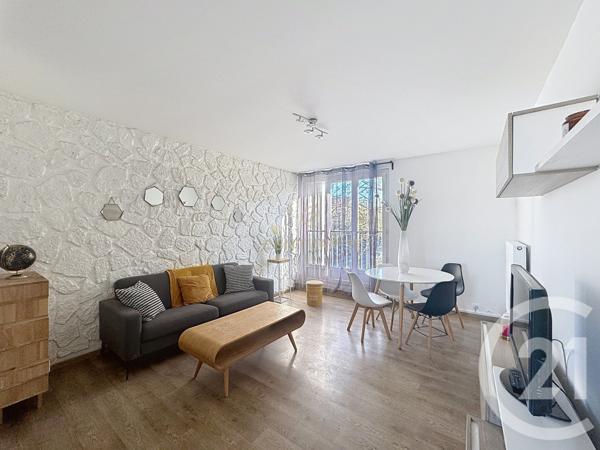 Appartement F3 à vendre  3 pièces - 53 m2 NOISY LE GRAND - 93