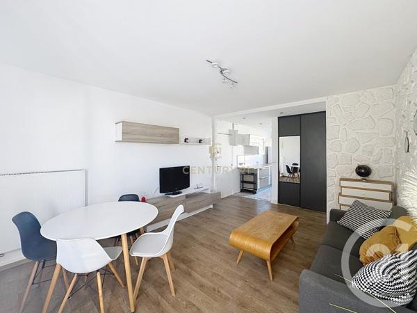 Appartement F3 à vendre  3 pièces - 53 m2 NOISY LE GRAND - 93