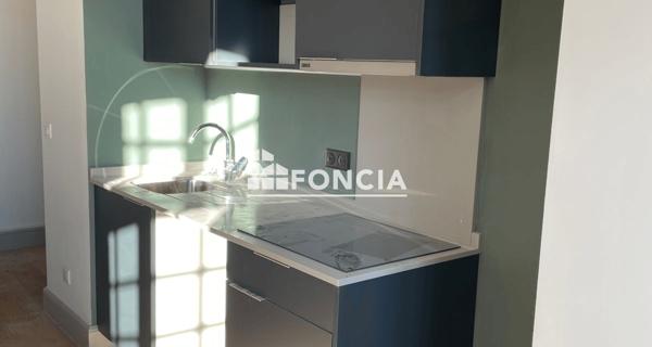 Location Appartement 3 pièces 61.2 m² - Cavaillon 84300