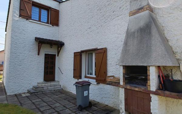 Maison à vendre    4 pièces •  Beauchamp