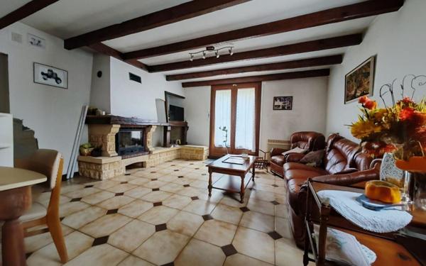 Maison à vendre    4 pièces •  Beauchamp