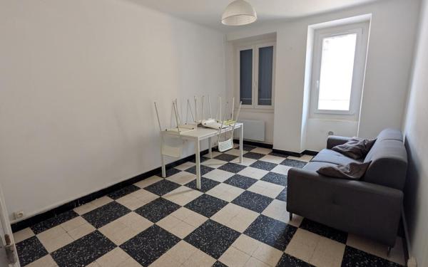 Appartement à louer    3 pièces •  Saint-Ambroix