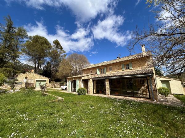 Maison en pierre - Goudargues