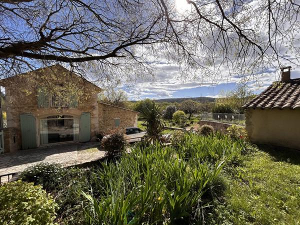 Maison en pierre - Goudargues