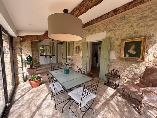 Maison en pierre - Goudargues