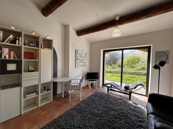 Maison en pierre - Goudargues