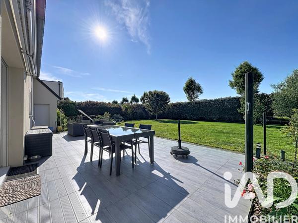 Maison à vendre 6 pièces 111 m² Biéville-Beuville