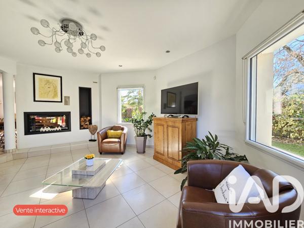 Maison à vendre 8 pièces 218 m² Grandchamp-des-Fontaines