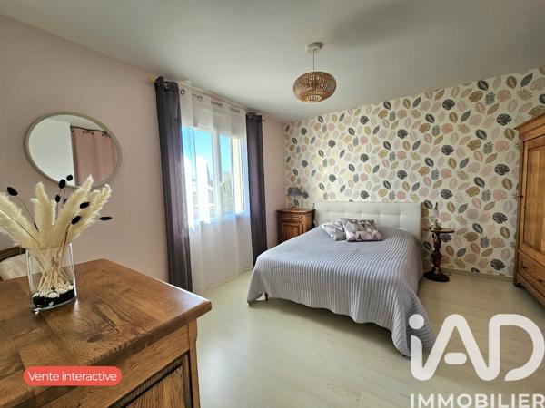 Maison à vendre 8 pièces 218 m² Grandchamp-des-Fontaines