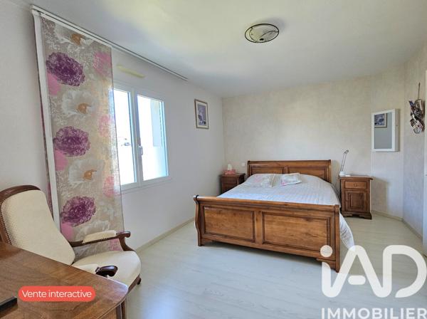 Maison à vendre 8 pièces 218 m² Grandchamp-des-Fontaines