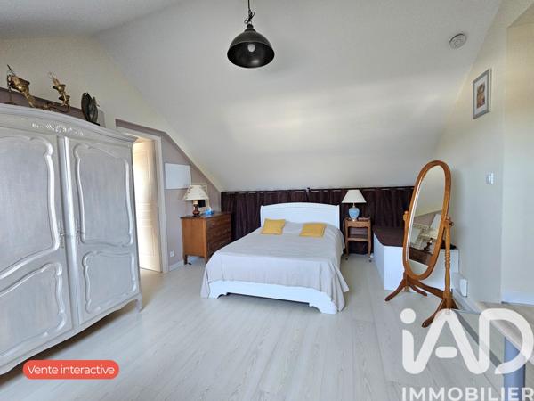 Maison à vendre 8 pièces 218 m² Grandchamp-des-Fontaines