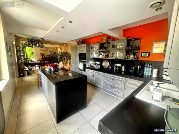 Achat - Maison Saint-Germain-du-Puy 18390 7 pièces 280 m 2 1054 m 2