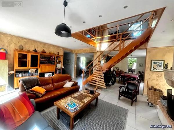 Achat - Maison Saint-Germain-du-Puy 18390 7 pièces 280 m 2 1054 m 2