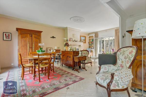 Maison à vendre 8 pièces 213m² Arpajon (91290)