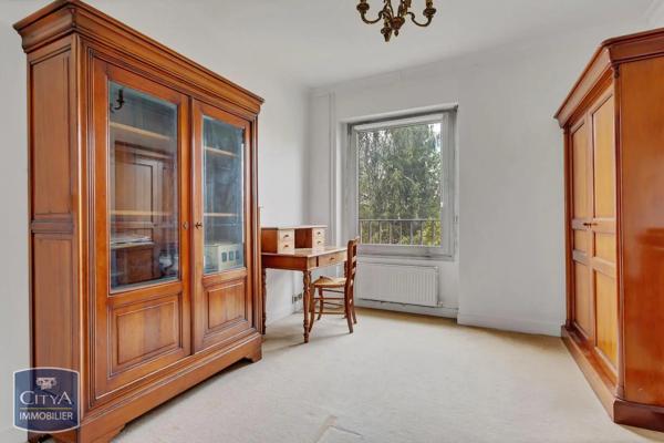 Maison à vendre 8 pièces 213m² Arpajon (91290)