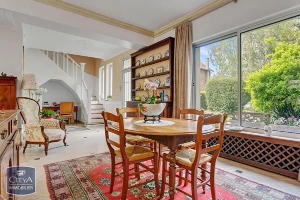 Maison à vendre 8 pièces 213m² Arpajon (91290)