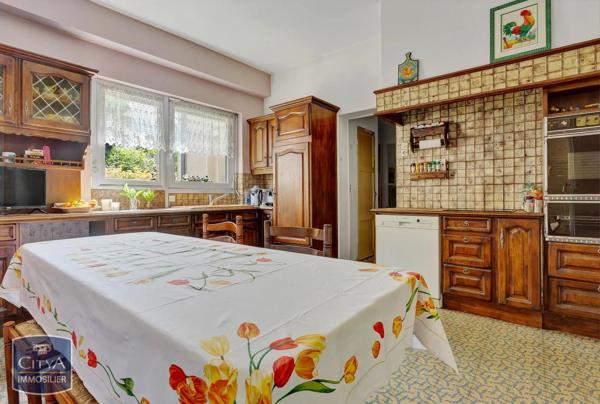 Maison à vendre 8 pièces 213m² Arpajon (91290)