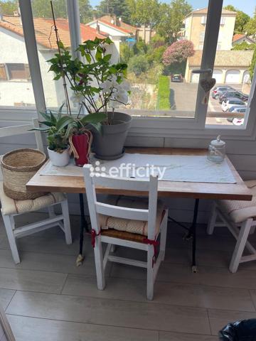 Appartement
         3 pièces
        - 71 m² 116 000 € *