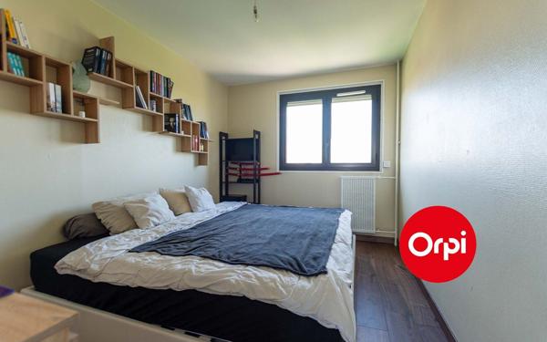 Appartement à vendre    4 pièces • 80 m2 Saint-Priest