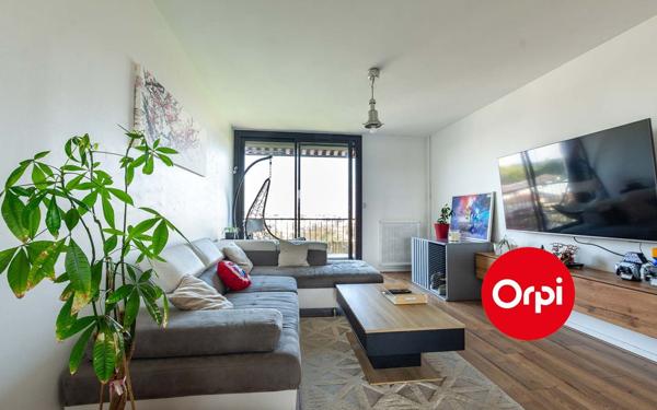 Appartement à vendre    4 pièces • 80 m2 Saint-Priest