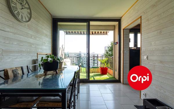 Appartement à vendre    4 pièces • 80 m2 Saint-Priest