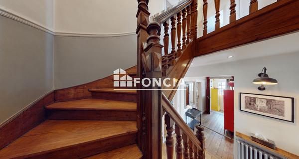 À vendre Maison 10 pièces 241 m² - Les Lilas 93260