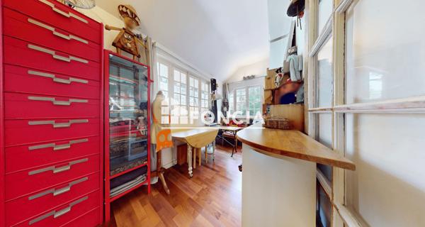 À vendre Maison 10 pièces 241 m² - Les Lilas 93260