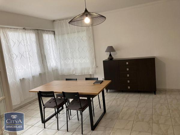 Maison à louer 4 pièces 105.9m²